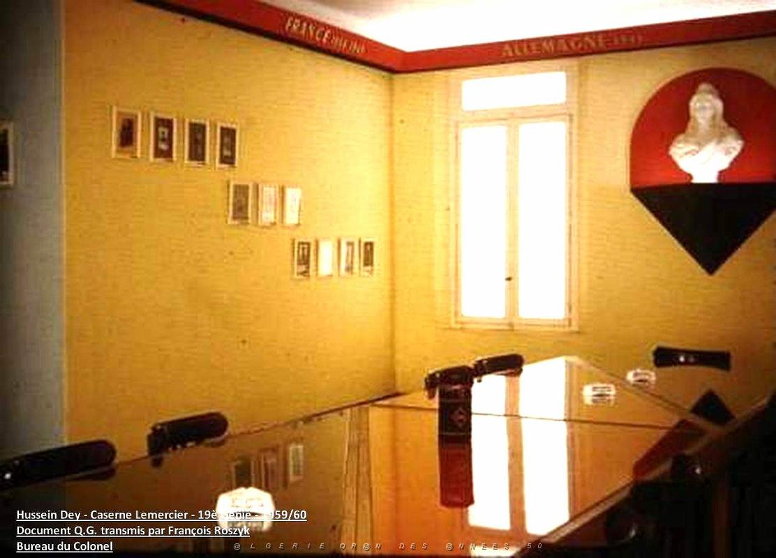 07 - 1960 Bureau du Colonel.JPG